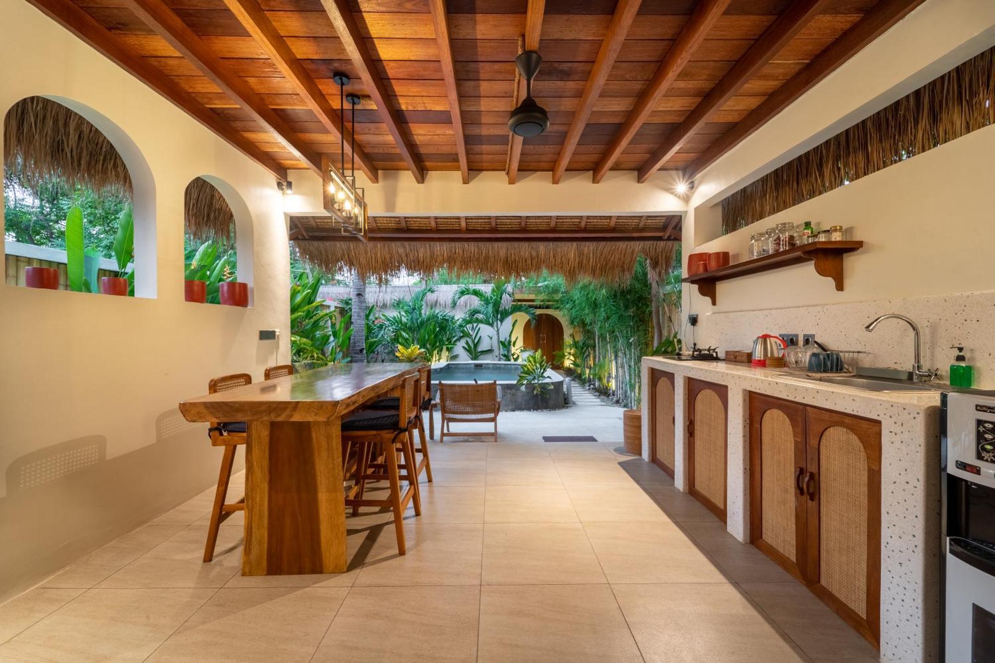 La Villa Loca Gili Air Buitenkant foto